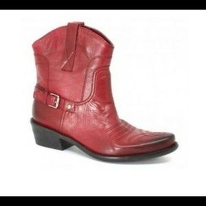 Franco Sarto Waco Short Western Cherry Boot - EUC